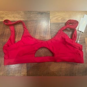 B. Swim bikini top size small